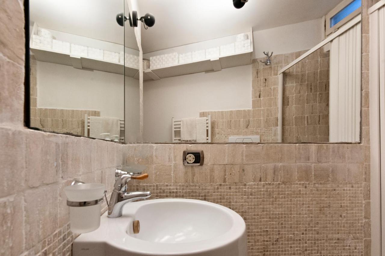 Casa Dell'Arco Old Town - Sit Apartment Lecce Exterior photo